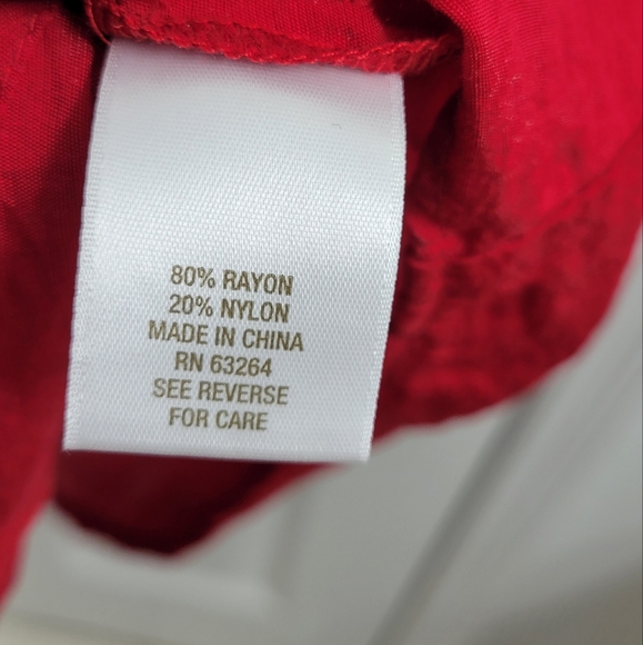 Roz & Ali Tank Top Blouse - Picture 8 of 8